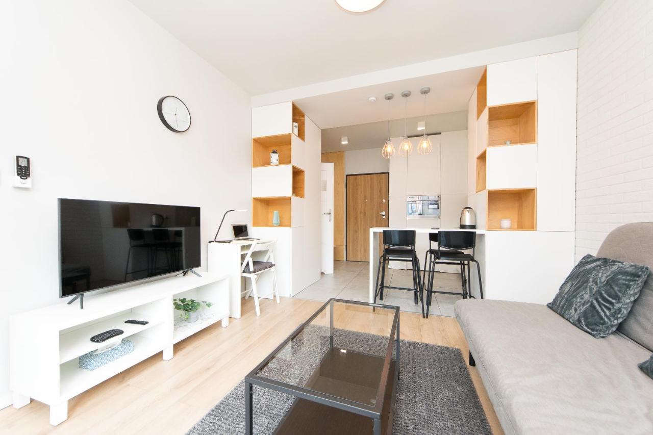 Main Trainstation One Bedroom Ac P4You Pl คราคูฟ ภายนอก รูปภาพ