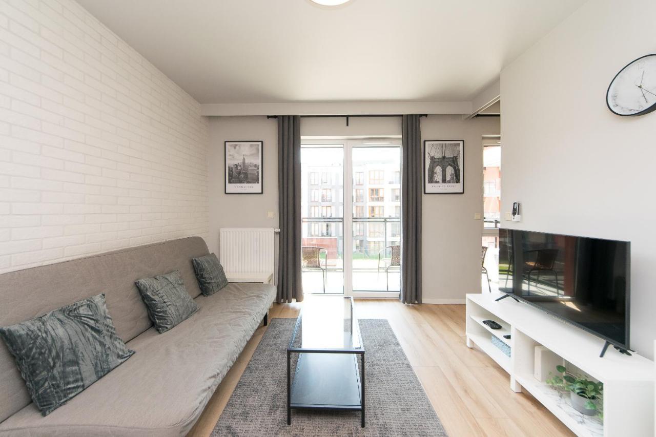 Main Trainstation One Bedroom Ac P4You Pl คราคูฟ ภายนอก รูปภาพ
