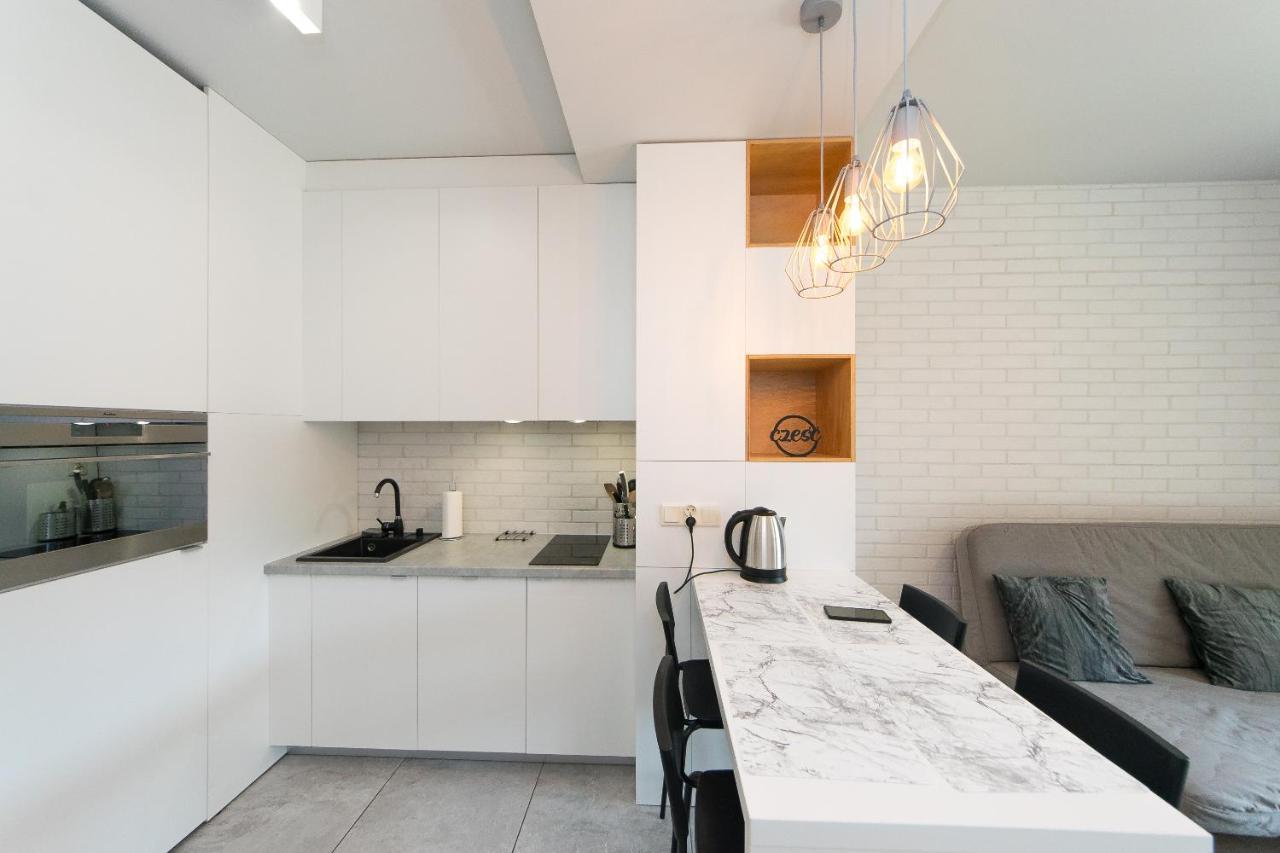 Main Trainstation One Bedroom Ac P4You Pl คราคูฟ ภายนอก รูปภาพ